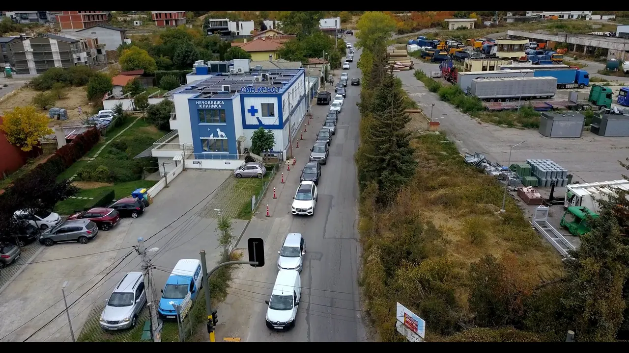 Колона от коли Син кръст